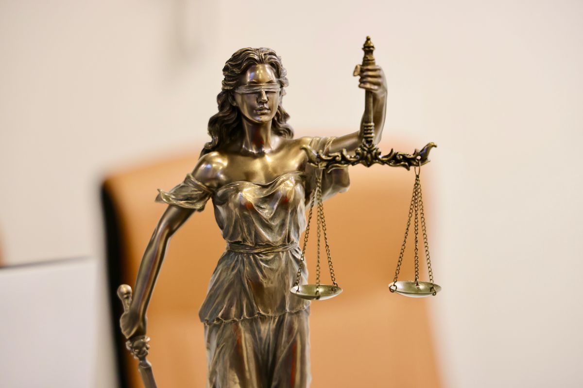 Statue de la justice