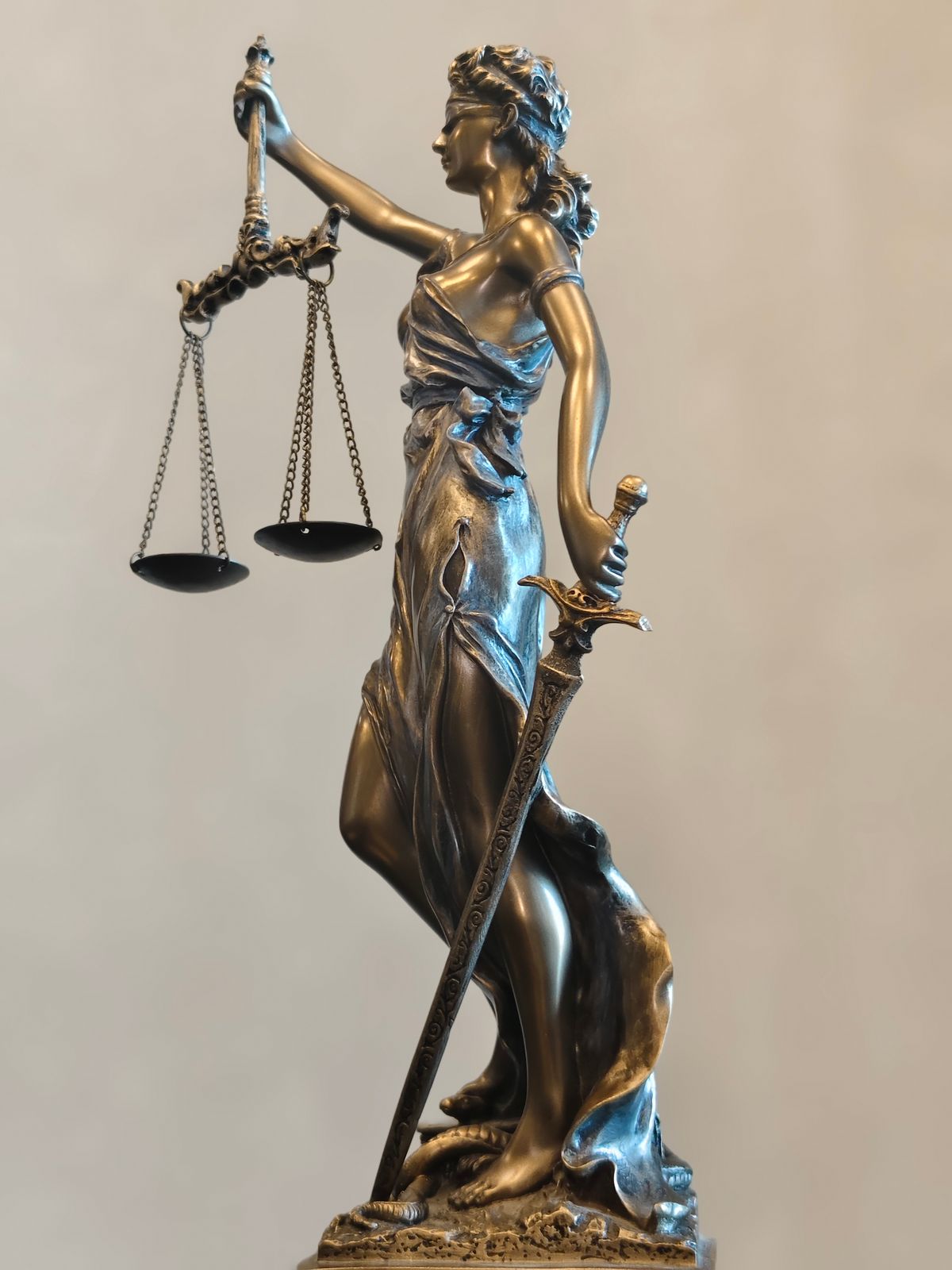 Lire la suite à propos de l’article Violences conjugales : pourquoi demander conseil à un avocat sans attendre ?